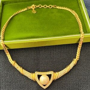 Christian Dior gold-Tone Statement Necklace with Central Pearl Accent